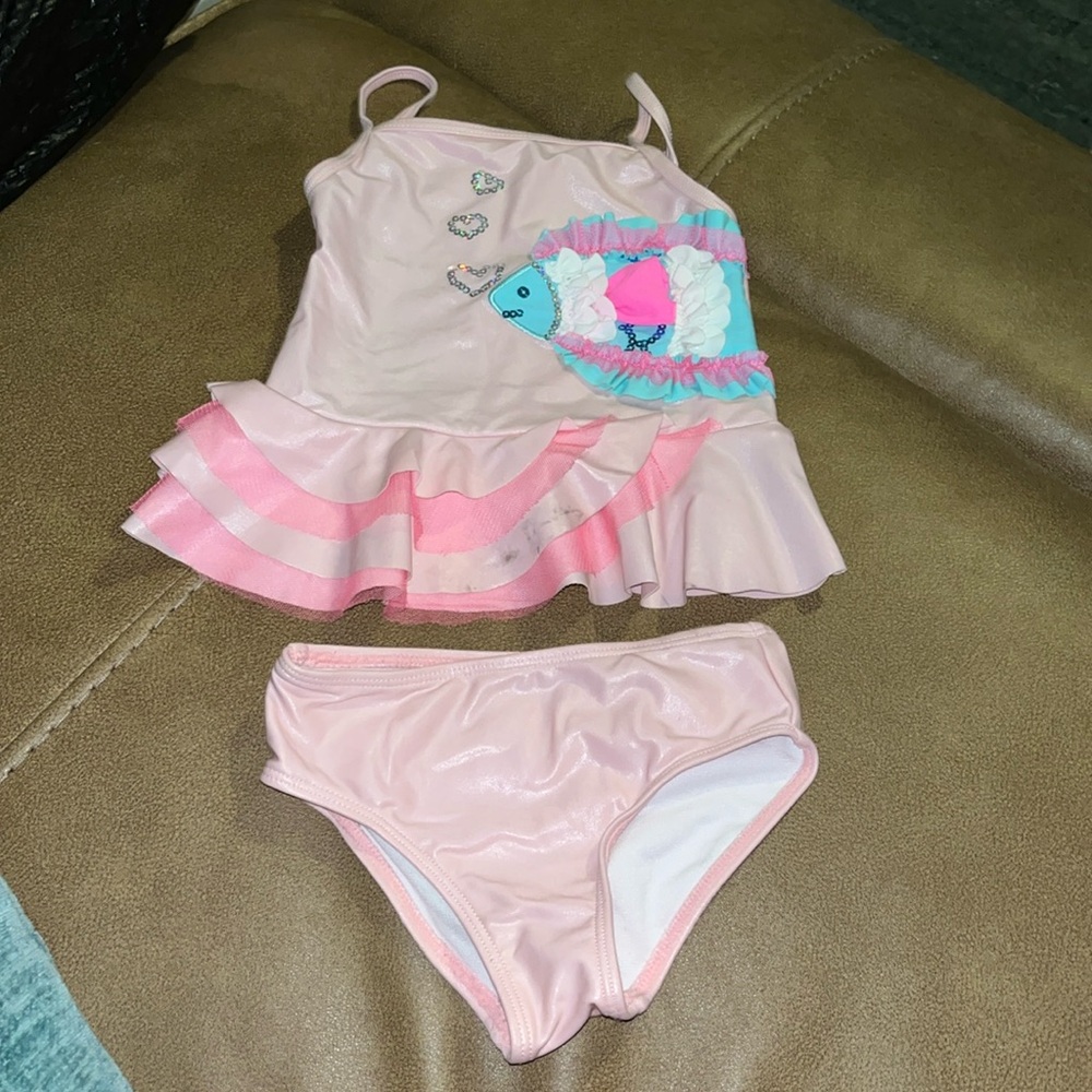 Swim suit